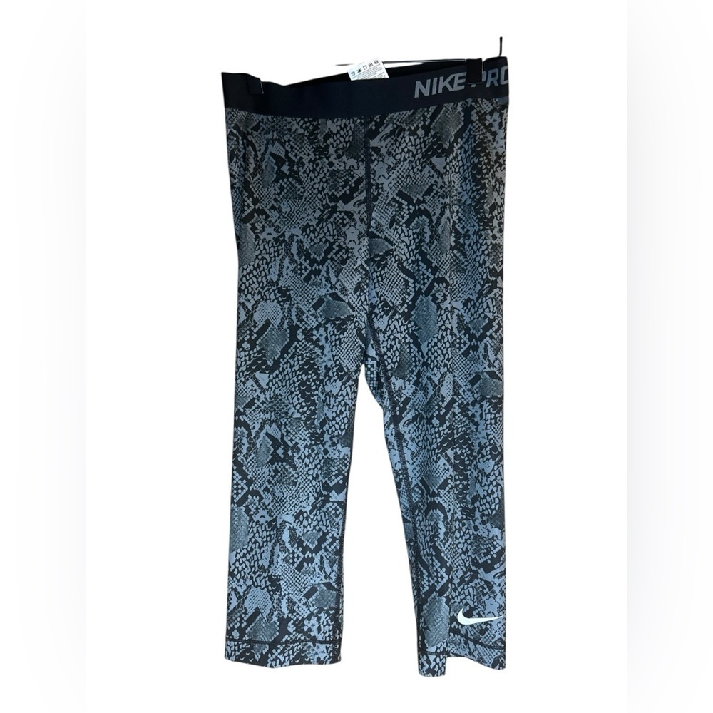 Nike Pro Cropped Leggings Women S Gray Snake Print Dri Fit Compression Athletic